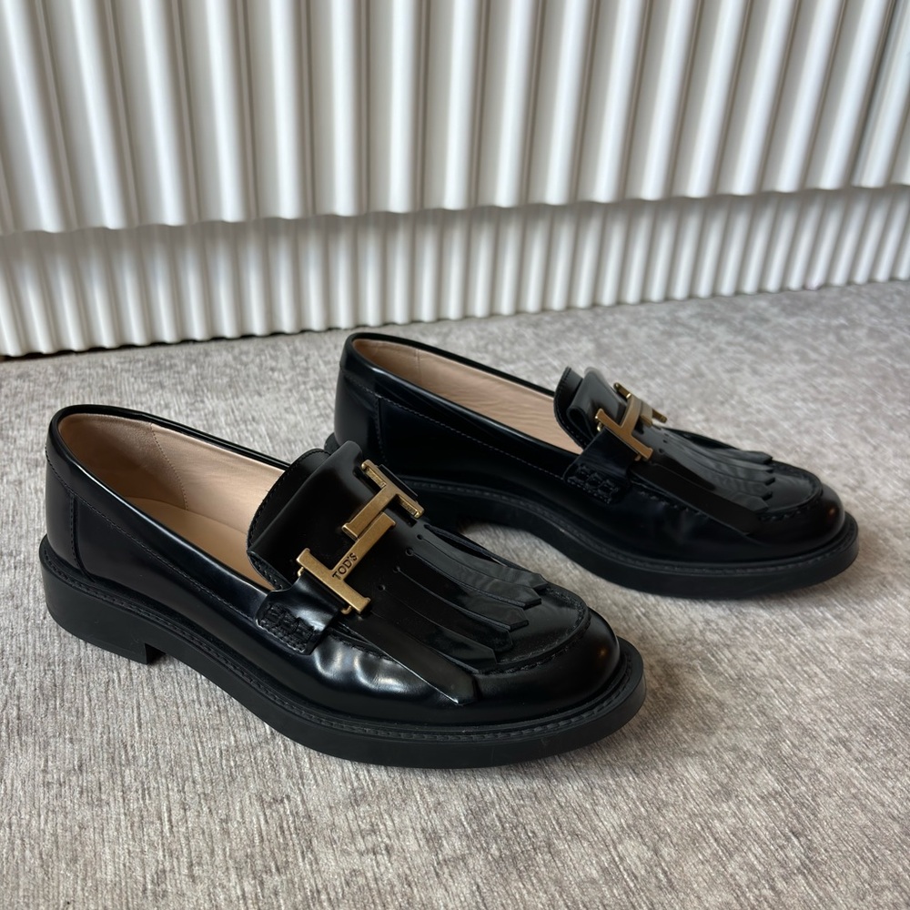 Tod’s black loafers, Size 37
